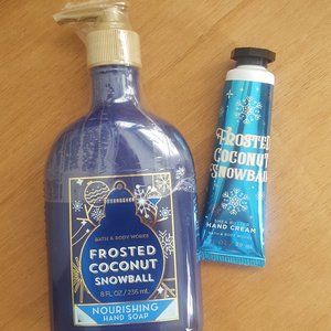 Bath & Body Works Frosted Coconut Snowball Hand Set